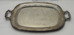 Eberle - Bandeja em metal espessurado a prata. Medindo: 3 x 38 x 60 cm.