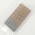 FERRAMENTAS, cinquenta (50) brocas de cinco tamanhos distintos (10 de cada tamanho), novas e sem uso,medindo a maior 6 cm com 3 mm espessura, vide foto.