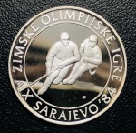 Moeda Iugoslávia - 100 Dinares 1982 - Km-90 Proof FC - Prata (.925) - 13 g - 30 mm - Comemorativa Jogos Olímpicos de Inverno de Sarajevo 1984 - Hóquei no Gelo.