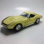 MATTEL HOT WHEELS CHEVROLET CORVETTE ZL1 1969 escala 1:18 - Brinquedo miniatura EM METAL colecionável Chevrolet Corvette ZL11969, medindo cerca de 27 cm. Em excelente estado de conservação, mas sem garantia futura. ATENÇÃO! Produto sendo vendido no estado conforme fotos. Testado ou não, diz respeito apenas no momento da catalogação. Questione todas as suas dúvidas antes de efetuar os lances, eles são IRREVOGÁVEIS e IRRETRATÁVEIS! Se necessário, solicitar mais fotos, vídeos ou perguntas para análise via e-mail contato.antig@gmail.com. Grato pelo contato.