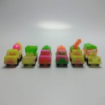 MINIATURA CAMINHÕES - Brinquedo miniatura caminhões de plástico, medindo cerca de 5 cm . Em excelente estado de conservação, mas sem garantia futura. ATENÇÃO! Produto sendo vendido no estado conforme fotos. Testado ou não, diz respeito apenas no momento da catalogação. Questione todas as suas dúvidas antes de efetuar os lances, eles são IRREVOGÁVEIS e IRRETRATÁVEIS! Se necessário, solicitar mais fotos, vídeos ou perguntas para análise via e-mail contato.antig@gmail.com. Grato pelo contato.