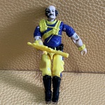 GI JOE / COMANDOS EM AÇÃO / DOCTOR MINDBENDER V1 1992. ORIGINAL. Acompanha acessório (pistola) - Marca e fabricante: Hasbro. Produto confeccionado em ABS, medindo cerca de 10 cm. Peça em excelente estado de conservação, não possui embalagem.  ATENÇÃO! Produto sendo vendido no estado conforme fotos. Se necessário, solicitar mais fotos, vídeos ou perguntas para análise via e-mail contato.antig@gmail.com. Grato pelo contato.