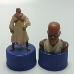 PEPSI MACE WINDU E TUSCAN RAIDER STAR WARS - Brinquedo miniatura colecionável  personagem Mace windu e Tusacan Raider, medindo cerca de 6 cm. Em excelente estado de conservação, mas sem garantia futura. ATENÇÃO! Produto sendo vendido no estado conforme fotos. Testado ou não, diz respeito apenas no momento da catalogação. Questione todas as suas dúvidas antes de efetuar os lances, eles são IRREVOGÁVEIS e IRRETRATÁVEIS! Se necessário, solicitar mais fotos, vídeos ou perguntas para análise via e-mail contato.antig@gmail.com. Grato pelo contato.