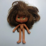 ESTRELA MORANGUINHO - Brinquedo boneca da coleção Moranguinho . ATENÇÃO! Produto sendo vendido no estado conforme fotos. Testado ou não, diz respeito apenas no momento da catalogação. Questione todas as suas dúvidas antes de efetuar os lances, eles são IRREVOGÁVEIS e IRRETRATÁVEIS! Se necessário, solicitar mais fotos, vídeos ou perguntas para análise via e-mail contato.antig@gmail.com. Grato pelo contato.