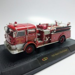 SIGNATURE MODELS 1960 MACK C FIRE PUMPER 1:43  - ATENÇÃO! Produto sendo vendido no estado conforme fotos. Testado ou não, diz respeito apenas no momento da catalogação. Questione todas as suas dúvidas antes de efetuar os lances, eles são IRREVOGÁVEIS e IRRETRATÁVEIS! Se necessário, solicitar mais fotos, vídeos ou perguntas para análise via e-mail contato.antig@gmail.com. Grato pelo contato