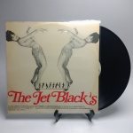 THE JET BLACK'S  - Estado de conservação: CAPA- MB e MÍDIA - B. ATENÇÃO! Produto sendo vendido no estado conforme fotos. N(Novo) / MB(Muito Bom) / B(Bom) / M(Mediano) / R(Ruim). LPs podem ter pequenos riscos superficiais q possam causar chiados. Se necessário, solicitar mais fotos, vídeos ou perguntas para análise via e-mail contato.antig@gmail.com. Questione todas suas dúvidas antes de efetuar os lances, eles são IRREVOGÁVEIS e IRRETRATÁVEIS! Leia os Termos e Condições e a caixa de informações do leilão em Home no site www.antig.com.br dando ênfase nas Informações Importantes, ao efetuar o lance o arrematante concorda com Datas, Prazos e Regras da casa de leilões Antig.