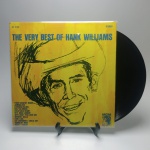 THE VERY BEST SONGS OF HANK WILLIAMS  - Estado de conservação: CAPA- MB e MÍDIA - MB.. ATENÇÃO! Produto sendo vendido no estado conforme fotos. N(Novo) / MB(Muito Bom) / B(Bom) / M(Mediano) / R(Ruim). LPs podem ter pequenos riscos superficiais q possam causar chiados. Se necessário, solicitar mais fotos, vídeos ou perguntas para análise via e-mail contato.antig@gmail.com. Questione todas suas dúvidas antes de efetuar os lances, eles são IRREVOGÁVEIS e IRRETRATÁVEIS! Leia os Termos e Condições e a caixa de informações do leilão em Home no site www.antig.com.br dando ênfase nas Informações Importantes, ao efetuar o lance o arrematante concorda com Datas, Prazos e Regras da casa de leilões Antig.