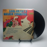 EARL GRANT'S GOLDEN FAVORITES  - Estado de conservação: CAPA- B e MÍDIA - MB. ATENÇÃO! Produto sendo vendido no estado conforme fotos. N(Novo) / MB(Muito Bom) / B(Bom) / M(Mediano) / R(Ruim). LPs podem ter pequenos riscos superficiais q possam causar chiados. Se necessário, solicitar mais fotos, vídeos ou perguntas para análise via e-mail contato.antig@gmail.com. Questione todas suas dúvidas antes de efetuar os lances, eles são IRREVOGÁVEIS e IRRETRATÁVEIS! Leia os Termos e Condições e a caixa de informações do leilão em Home no site www.antig.com.br dando ênfase nas Informações Importantes, ao efetuar o lance o arrematante concorda com Datas, Prazos e Regras da casa de leilões Antig.