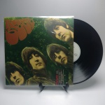 THE BEATLES  RUBEL SOUL - Estado de conservação: CAPA- MB e MÍDIA - MB. Com encarte. ATENÇÃO! Produto sendo vendido no estado conforme fotos. N(Novo) / MB(Muito Bom) / B(Bom) / M(Mediano) / R(Ruim). LPs podem ter pequenos riscos superficiais q possam causar chiados. Se necessário, solicitar mais fotos, vídeos ou perguntas para análise via e-mail contato.antig@gmail.com. Questione todas suas dúvidas antes de efetuar os lances, eles são IRREVOGÁVEIS e IRRETRATÁVEIS! Leia os Termos e Condições e a caixa de informações do leilão em Home no site www.antig.com.br dando ênfase nas Informações Importantes, ao efetuar o lance o arrematante concorda com Datas, Prazos e Regras da casa de leilões Antig.