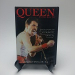 DVD QUEEN WE WILL ROCK YOU -  Estado de conservação: CAPA- MB e MÍDIA - MB.  ATENÇÃO! Produto sendo vendido no estado conforme fotos. N(Novo) / MB(Muito Bom) / B(Bom) / M(Mediano) / R(Ruim). LPs podem ter pequenos riscos superficiais q possam causar chiados. Se necessário, solicitar mais fotos, vídeos ou perguntas para análise via e-mail contato.antig@gmail.com. Questione todas suas dúvidas antes de efetuar os lances, eles são IRREVOGÁVEIS e IRRETRATÁVEIS! Leia os Termos e Condições e a caixa de informações do leilão em Home no site www.antig.com.br dando ênfase nas Informações Importantes, ao efetuar o lance o arrematante concorda com Datas, Prazos e Regras da casa de leilões Antig.