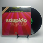 LP ESTÚPIDO CUPIDO INTERNACIONAL  - Estado de conservação: CAPA- MB e MÍDIA - MB.  ATENÇÃO! Produto sendo vendido no estado conforme fotos. N(Novo) / MB(Muito Bom) / B(Bom) / M(Mediano) / R(Ruim). LPs podem ter pequenos riscos superficiais q possam causar chiados. Se necessário, solicitar mais fotos, vídeos ou perguntas para análise via e-mail contato.antig@gmail.com. Questione todas suas dúvidas antes de efetuar os lances, eles são IRREVOGÁVEIS e IRRETRATÁVEIS! Leia os Termos e Condições e a caixa de informações do leilão em Home no site www.antig.com.br dando ênfase nas Informações Importantes, ao efetuar o lance o arrematante concorda com Datas, Prazos e Regras da casa de leilões Antig.