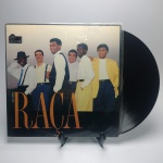 LP GRUPO RAÇA   - Estado de conservação: CAPA- MB e MÍDIA - MB. Com encarte. ATENÇÃO! Produto sendo vendido no estado conforme fotos. N(Novo) / MB(Muito Bom) / B(Bom) / M(Mediano) / R(Ruim). LPs podem ter pequenos riscos superficiais q possam causar chiados. Se necessário, solicitar mais fotos, vídeos ou perguntas para análise via e-mail contato.antig@gmail.com. Questione todas suas dúvidas antes de efetuar os lances, eles são IRREVOGÁVEIS e IRRETRATÁVEIS! Leia os Termos e Condições e a caixa de informações do leilão em Home no site www.antig.com.br dando ênfase nas Informações Importantes, ao efetuar o lance o arrematante concorda com Datas, Prazos e Regras da casa de leilões Antig.