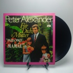 LP PETER ALEXANDRE PARA VOCÊ MAMÃE - Estado de conservação: CAPA- MB e MÍDIA - MB. ATENÇÃO! Produto sendo vendido no estado conforme fotos. N(Novo) / MB(Muito Bom) / B(Bom) / M(Mediano) / R(Ruim). LPs podem ter pequenos riscos superficiais q possam causar chiados. Se necessário, solicitar mais fotos, vídeos ou perguntas para análise via e-mail contato.antig@gmail.com. Questione todas suas dúvidas antes de efetuar os lances, eles são IRREVOGÁVEIS e IRRETRATÁVEIS! Leia os Termos e Condições e a caixa de informações do leilão em Home no site www.antig.com.br dando ênfase nas Informações Importantes, ao efetuar o lance o arrematante concorda com Datas, Prazos e Regras da casa de leilões Antig.