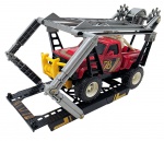 ESTRELA - PONTE CAR - O Ponte Car Estrela é um carrinho de brinquedo antigo, produzido pela Estrela nos anos 80, muito apreciado por colecionadores, com versões movidas a pilha e com mecanismo de ponte. Medida: 26cm. Observação: Não testado. Possui marcas e oxidação no compartimento de pilhas.