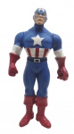 MIMO - Antigo boneco icônico da MARVEL, o CAPITÃO AMÉRICA, feito pela empresa brasileira MIMO. Feito de plástico/vinil, com medida de 51cm. Articulado nos braços, pernas e cabeça. Possui desgastes e manchas.  Ausência de complementos da máscara.