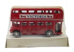 ÔNIBUS CANADENSE -  VICTORIA - Miniatura de ferro com partes plásticas de ônibus canadense de dois andares. Medida: 11cm aproximadamente. Lacrado. Origem: Canadá.