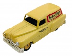 LLEDO DAYS GONE - Antiga miniatura de ferro com partes plásticas da Lledo, coleção Days Gone, feito na Inglaterra nos anos 80. Escala 1:50 / 1:64 (box scale).  Retrata carro da Radio Shack. Pode conter ínfimas marcas.