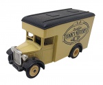 LLEDO DAYS GONE - Antiga miniatura de ferro com partes plásticas da Lledo, coleção Days Gone, feito na Inglaterra nos anos 80. Escala 1:50 / 1:64 (box scale). Retrata carro da The Original Cook's Matches. Pode conter ínfimas marcas.