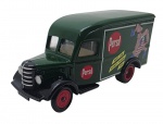 LLEDO - Antiga miniatura de ferro com partes plásticas da Lledo, coleção Days Gone, feito na Inglaterra nos anos 80. Escala 1:50 / 1:64 (box scale). Retrata carro da Persil. Pode conter ínfimas marcas.