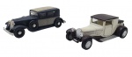 SOLIDO / S - Lote com 2 miniaturas de ferro com partes plásticas, rodas móveis, pneus de borracha. Modelos: RENAULT REINASTELLA TYPE RM 2 1934 e BUGATTI. Escala 1:43. Podem conter ínfimas marcas e desgastes.