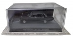 ALTAYA - 007 JAMES BOND CARS COLLECTION - TOYOTA CROWN - YOU ONLY LIVE TWICE - Miniatura do carro do icônico personagem James Bond, o espião 007, o Toyota Crown do filme Só Se Vive Duas Vezes, em escala 1:43, feito em metal com partes plásticas, protegido em uma caixa expositora de acrílico com cenário embutido. Ano: 2008. Lacrada.