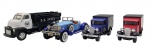 MATCHBOX - Lote com 4 miniaturas Matchbox, feitas de metal com partes plásticas, escalas diferentes, 1:64 e 1:55. Podem conter pequenas marcas ou desgastes.