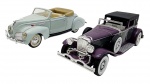 MATCHBOX - Lote com 2 miniaturas em escala 1:55, feitas de metal com partes plásticas, rodas livres e pneus de borracha. Anos 70. Podem conter ínfimas marcas.