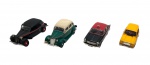 COLEÇÃO TÁXIS DO MUNDO - Lote com 4 miniaturas representando táxis que marcaram e marcam no Brasil o no mundo, modelos de carros que foram ou são usados como táxis por diversos países. Feitos em metal com partes plásticas, rodas livres pneus de borracha. Escala 1:43. Podem conter ínfimas marcas.