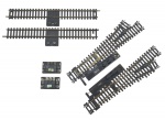 ATLAS - TRILHOS - Lote com 4 partes de trilhos, sendo 2 retas e 2 desvios. Acompanha 2 Switch Control. Escala HO.  Não testados, contém ínfimos desgastes.