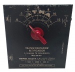 ATMA - TRANSFORMADOR / RETIFICADOR - Transformador Atma com retificador e alarme de segurança, origem brasileira, modelo 35/110. Não testado, possui marcas e desgastes e pontos de oxidação.