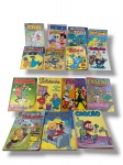 GIBIS / QUADRINHOS, quinze (15) revistas em quadrinhos antigas, com títulos e personagens variados, incluindo Pato Donald, Zé Carioca, Pateta, Mickey, Cascão, Bolinha, Luluzinha, Recruta Zero, Pelezinho, Bilu e Patrícia, entre outros, com capas coloridas e edições diversas, apresentando marcas do tempo e desgastes, vide foto.