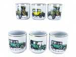 PORCELANAS, lote com seis (6) copinhos confeccionados em porcelana na tonalidade branca com pintura de carros antigos em rica policromia com verso souvenir de Corumba, borda filetada a ouro, medindo 5x4,5cm. Leves falhas na douração.