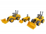 BRINQUEDO - Lote composto por três (3) pás carregadeiras/tratores de construção confeccionados em plástico rígido , na cor amarela com detalhes em preto e cinza, em tamanhos variados, todos com rodas largas, cabine e caçamba frontal articulada. Medidas : 21 x 41x 13,5 / 22 x 40 x 14 cm e 14 x 30 x 10 cm