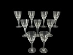 CRISTAL - Conjunto com nove (9) taças para vinho em cristal translúcido , lapidação dedão , hastes alongadas e bases circulares.Medida : 16 cm