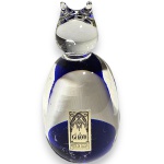 CÁ D`ORO - ESCULTURA EXECUTADA EM MONOBLOCO DE VIDRO ARTÍSTICO, TRABALHADO ARTESANALMENTE, NA TÉCNICA SOMMERSO, REPRESENTANDO GATO, MEDINDO 9,5 X 5 CM. APRESENTA ETIQUETA DO FABRICANTE. APRESENTA MARCAS DO TEMPO, USO, PEQUENOS RISCOS, MANCHAS, PEQUENOS DESGASTES E/OU IMPERFEIÇÕES COMPATÍVEIS COM SUA UTILIZAÇÃO E ESTADO DE CONSERVAÇÃO, CONFORME FOTOS EXTRAS. ESCLAREÇA TODAS AS DÚVIDAS ANTES DE EFETUAR SEU LANCE, QUE SERÁ CONSIDERADO IRREVOGÁVEL E IRRETRATÁVEL. CONSULTE PREVIAMENTE OS TERMOS E CONDIÇÕES DISPONÍVEIS NO SITE. CONTATO (21) 98264-3000.
