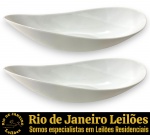 DENMARK® TOOLS FOR COOKS  —  CONJUNTO DE SALADEIRAS EXECUTADAS EM PORCELANA ESMALTADA E VITRIFICADA EM FORMATO CANOA COM LINHAS SINUOSAS, DESENVOLVIDA COM O CONCEITO `OVEN TO TABLE` (DO FORNO PARA A MESA), MEDINDO 9 X 34 X 13 CM CADA. APRESENTAM MARCAS DO TEMPO, USO E PEQUENAS IMPERFEIÇÕES SUPERFICIAIS COMPATÍVEIS COM SUA UTILIZAÇÃO E ESTADO DE CONSERVAÇÃO, CONFORME FOTOS EXTRAS. ESCLAREÇA TODAS AS DÚVIDAS ANTES DE EFETUAR SEU LANCE, QUE SERÁ CONSIDERADO IRREVOGÁVEL E IRRETRATÁVEL. CONSULTE PREVIAMENTE OS TERMOS E CONDIÇÕES DISPONÍVEIS NO SITE. CONTATO (21) 98264-3000.