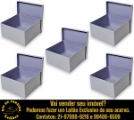 CONJUNTO DE CAIXAS ORGANIZADORAS DE MESA COM TAMPA REMOVÍVEL EXECUTADA EM PAPELÃO RÍGIDO REFORÇADO E REVESTIDA INTEGRALMENTE EM PAPEL LISO COMPOSTO POR CINCO PEÇAS, MEDINDO 13 X 26 X 26 CM CADA. APRESENTAM MARCAS DO TEMPO, USO E PEQUENAS IMPERFEIÇÕES SUPERFICIAIS COMPATÍVEIS COM SUA UTILIZAÇÃO E ESTADO DE CONSERVAÇÃO, CONFORME FOTOS EXTRAS. ESCLAREÇA TODAS AS DÚVIDAS ANTES DE EFETUAR SEU LANCE, QUE SERÁ CONSIDERADO IRREVOGÁVEL E IRRETRATÁVEL. CONSULTE PREVIAMENTE OS TERMOS E CONDIÇÕES DISPONÍVEIS NO SITE. CONTATO (21) 98264-3000.