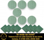 CONJUNTO PARA MESA POSTA EXECUTADO EM TECIDO COM ESTAMPA DE POÁS, COR VERDE, COMPOSTO POR DEZESSEIS (16) PEÇAS, SENDO: OITO (8) CAPAS REMOVÍVEIS, MEDINDO 31 CM CADA E OITO (8) GUARDANAPOS, MEDINDO 40 X 40 CM CADA. APRESENTAM MARCAS DO TEMPO, USO E PEQUENAS IMPERFEIÇÕES SUPERFICIAIS COMPATÍVEIS COM SUA UTILIZAÇÃO E ESTADO DE CONSERVAÇÃO, CONFORME FOTOS EXTRAS. ESCLAREÇA TODAS AS DÚVIDAS ANTES DE EFETUAR SEU LANCE, QUE SERÁ CONSIDERADO IRREVOGÁVEL E IRRETRATÁVEL. CONSULTE PREVIAMENTE OS TERMOS E CONDIÇÕES DISPONÍVEIS NO SITE. CONTATO (21) 98264-3000.