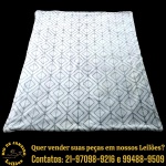 COBERTOR E/OU MANTA CONFECCIONADA EM MICROFIBRA FLANELADA, COR BRANCA, MEDINDO 270 X 220 CM. APRESENTA MARCAS DO TEMPO, USO E PEQUENAS IMPERFEIÇÕES SUPERFICIAIS COMPATÍVEIS COM SUA UTILIZAÇÃO E ESTADO DE CONSERVAÇÃO, CONFORME FOTOS EXTRAS. ESCLAREÇA TODAS AS DÚVIDAS ANTES DE EFETUAR SEU LANCE, QUE SERÁ CONSIDERADO IRREVOGÁVEL E IRRETRATÁVEL. CONSULTE PREVIAMENTE OS TERMOS E CONDIÇÕES DISPONÍVEIS NO SITE. CONTATO (21) 98264-3000.