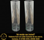 CONJUNTO DE FLOREIRAS EXECUTADAS EM VIDRO TRANSLÚCIDO, FORMATO CILÍNDRICO ALONGADO COM BASE PLANA COMPOSTO POR DUAS PEÇAS, MEDINDO 40 X 14 CM CADA. APRESENTAM MARCAS DO TEMPO, USO, DESGASTES E/OU PEQUENAS IMPERFEIÇÕES COMPATÍVEIS COM SUA UTILIZAÇÃO E ESTADO DE CONSERVAÇÃO, CONFORME FOTOS EXTRAS. ESCLAREÇA TODAS AS DÚVIDAS ANTES DE EFETUAR SEU LANCE, QUE SERÁ CONSIDERADO IRREVOGÁVEL E IRRETRATÁVEL. CONSULTE PREVIAMENTE OS TERMOS E CONDIÇÕES DISPONÍVEIS NO SITE. CONTATO (21) 98264-3000.
