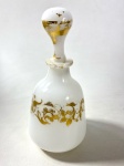 OAPLINA- GRANDE PERFUMEIRO EM OPALINA FRANCESA SÉC XIX COM DECORAÇÃO EM DOURADO. MEDIDAS: