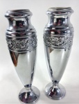 PAR DE VASOS EM METAL PRATEADO MEDIDAS: