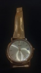 RELÓGIO- Um lindo relógio de ouro 18k, da marca MIDO, quartz, funcionando perfeitamente, todo em ouro, peso total 64g, medindo 21cm e 3,5cm de diâmetro, só em ouro  54,3g.