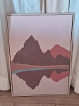 QUADRO- Um antigo quadro em canvas com temática de paisagem abstrata de montanhas e reflexo em lagoa, estilo boho ou moderno, em excelente estado, medindo 70 x 50cm.