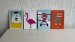 OBJETOS DECORATIVOS - 4 quadros decorativos em MDF com dimensões de 20x30cm.