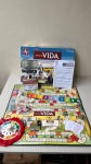 BRINQUEDOS - Jogo de tabuleiro Jogo da Vida em bom estado, completo.