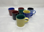 Jogo de 6 canecas de café em cerâmica vitrificada colorida. Medindo 6cm x 6,5cm de altura.