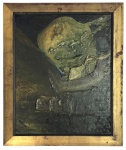Pintura em técnica mista sobre suporte rígido, apresentando figura feminina estilizada em composição de caráter moderno, com forte trabalho de textura em relevo e paleta em tons verdes e terrosos. Assinada no canto inferior. Verso com suporte em madeira industrializada e sistema de fixação antigo. Emoldurada. Mede 67cm x 57cm.