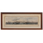 ALFRED MARTINET - "Panorama da Baía do Rio de Janeiro". Circa de 1845. Editor Georges Leuzinger. Litografia a cores e aquarela sobre papel. 37 x 135 cm (MI). 70 x 170 cm (ME). : A obra original foi impressa pelas oficinas dos impressores Heaton e Rensburg. Sua publicação e distribuição comercial ficaram a cargo de Georges Leuzinger, célebre editor estabelecido na histórica Rua do Ouvidor, nº 36, no Rio de Janeiro. A imagem oferece uma vista panorâmica contínua e fascinante da Baía de Guanabara no período imperial. É possível observar a silhueta das montanhas fluminenses ao fundo, incluindo o Pão de Açúcar e o Corcovado, enquanto o primeiro plano é dominado por embarcações de guerra e navios mercantes que cortavam a costa brasileira na época. Rara litografia do Rio de Janeiro em grandes dimensões