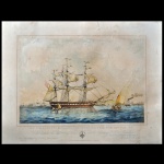 Gravura histórica do HMS Maeander, uma fragata de 46 canhões da Marinha Real Britânica. A imagem retrata o navio realizando a manobra de reduzir velas para ancorar.A obra original foi publicada por volta de 1851 e é frequentemente atribuída a artistas marítimos do século XIX. A cena inclui detalhes minuciosos do cordame e outras embarcações menores ao redor, em um estilo comum às ilustrações navais da época. Obra sem moldura. 37 x 46 cm.